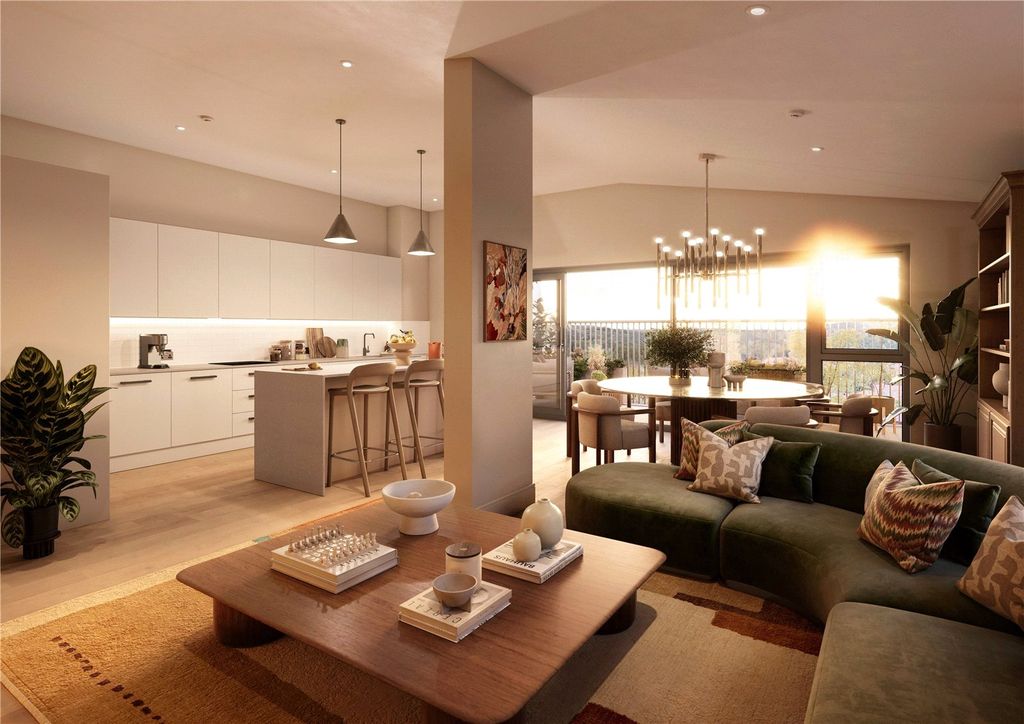 Property photo 3 of 9 One Waterside