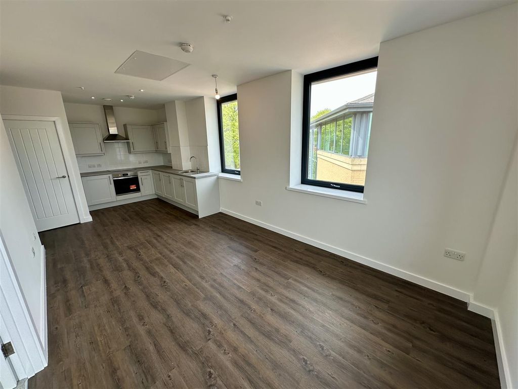 Property photo 2 of 28 Img_2645.Jpeg