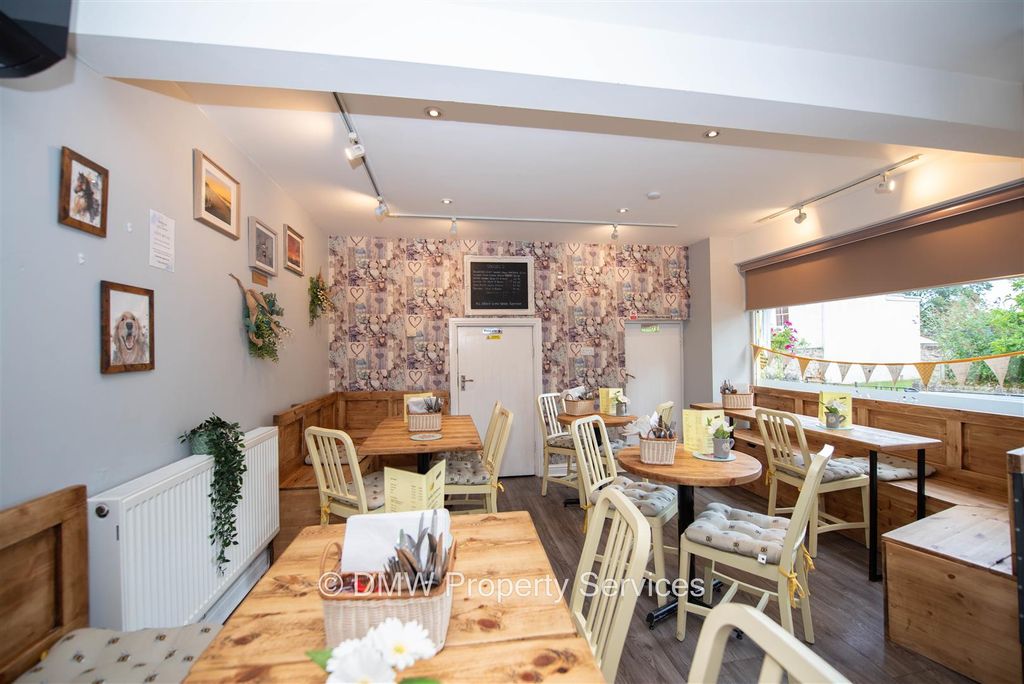 Property photo 3 of 12 Tea Room