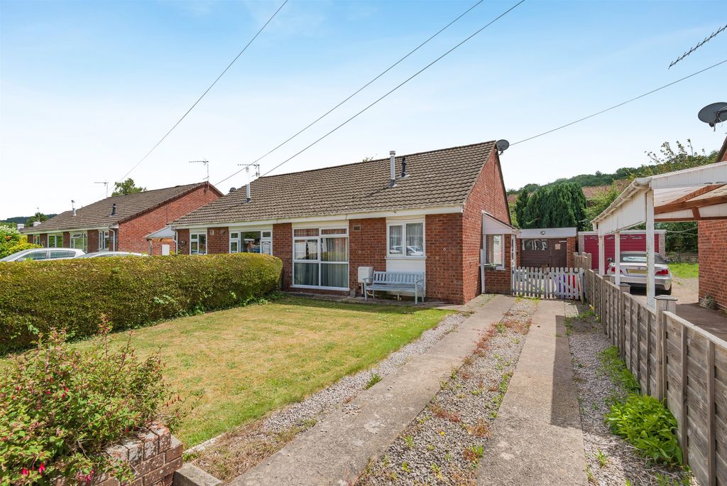 Property photo 1 of 13