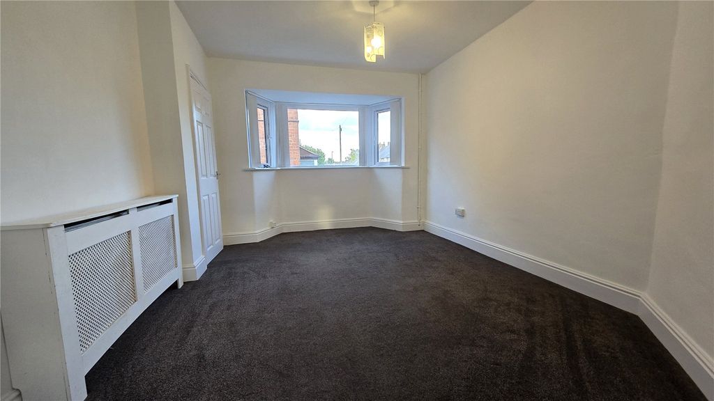 Property photo 2 of 13 Picture No. 03