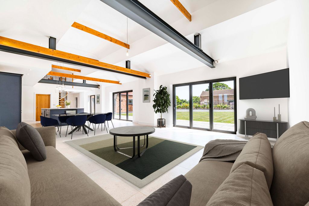 Property photo 2 of 20