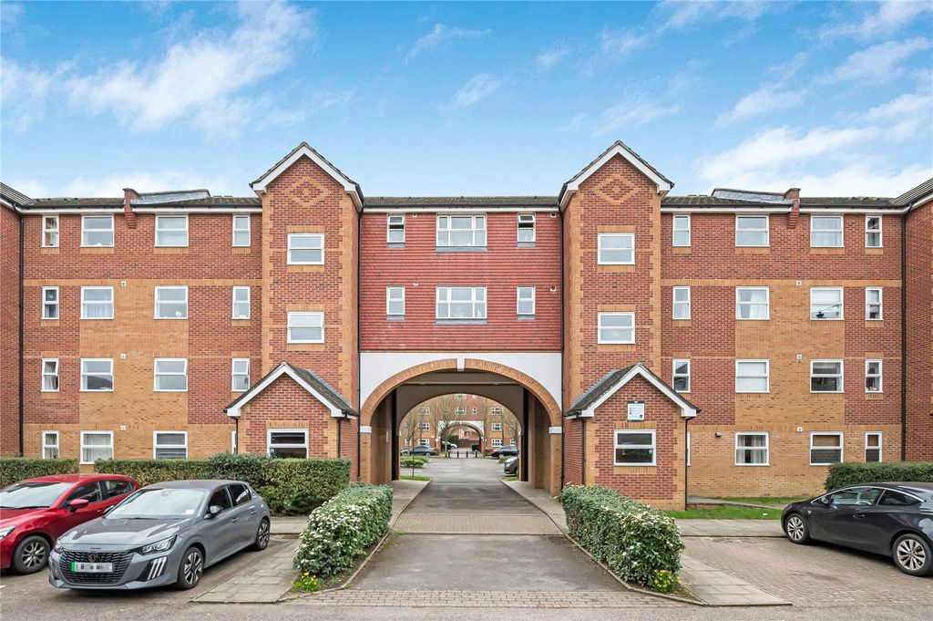 Property photo 2 of 9 Picture No. 23