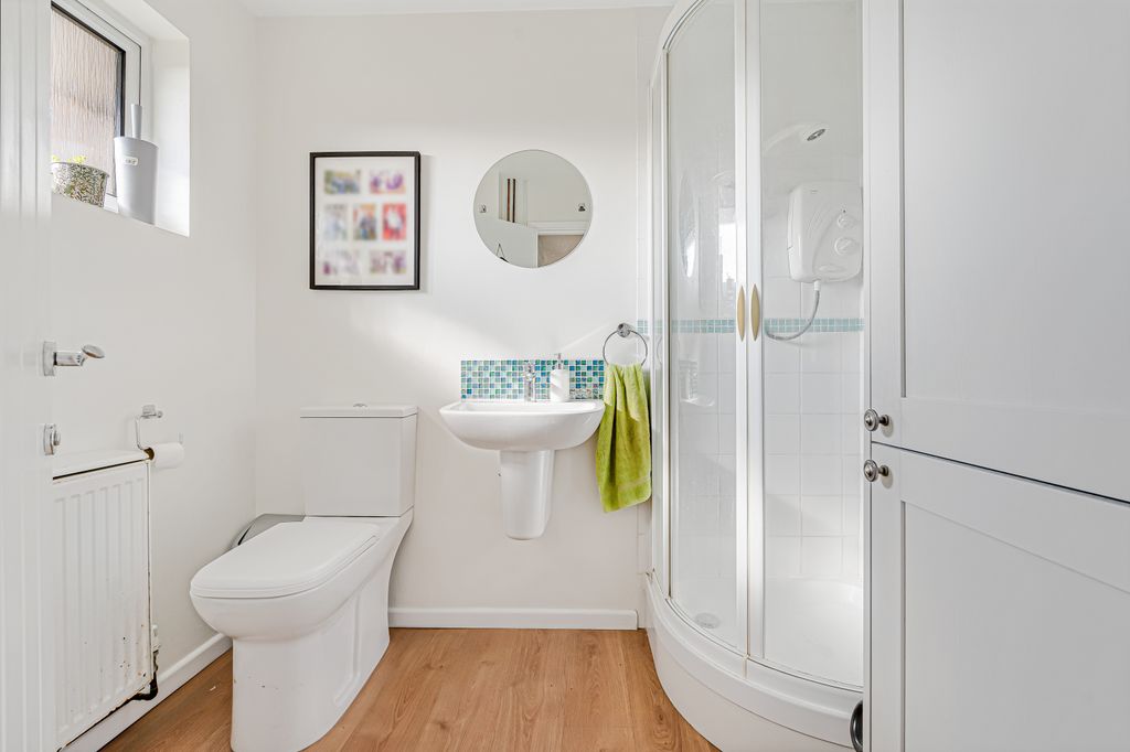 Additional image 10 of 4 bed link detached house for saleMoggs Mead, Petersfield, Hampshire GU31