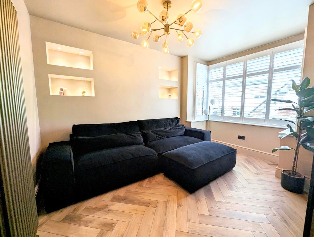Property photo 3 of 21