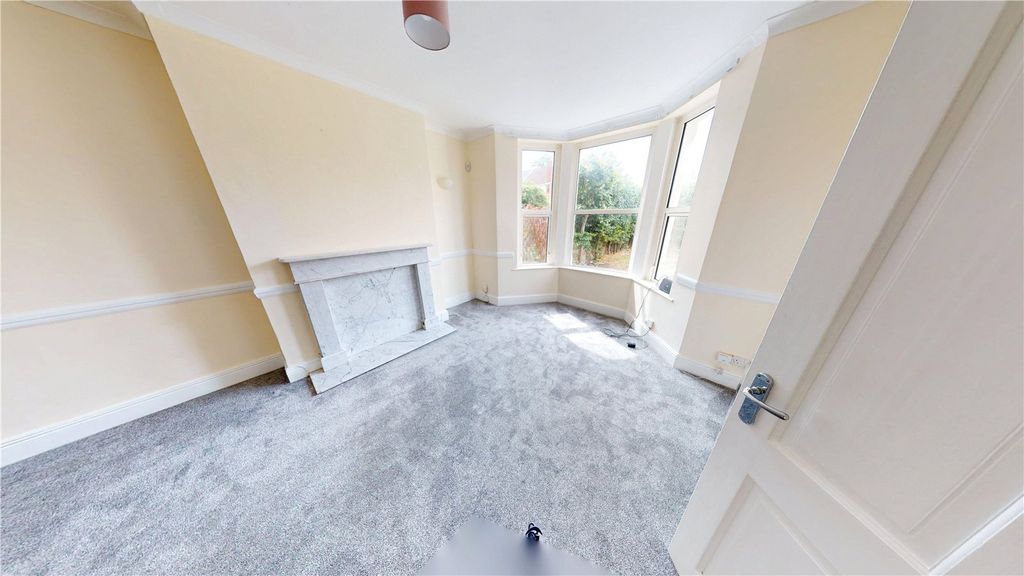 Property photo 3 of 10 Picture No. 02