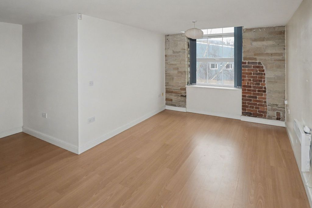 Property photo 2 of 19 Apartment 33, Perseverance Mills, Westbury Street, Elland, West Yorkshire, Hx5 9Ag