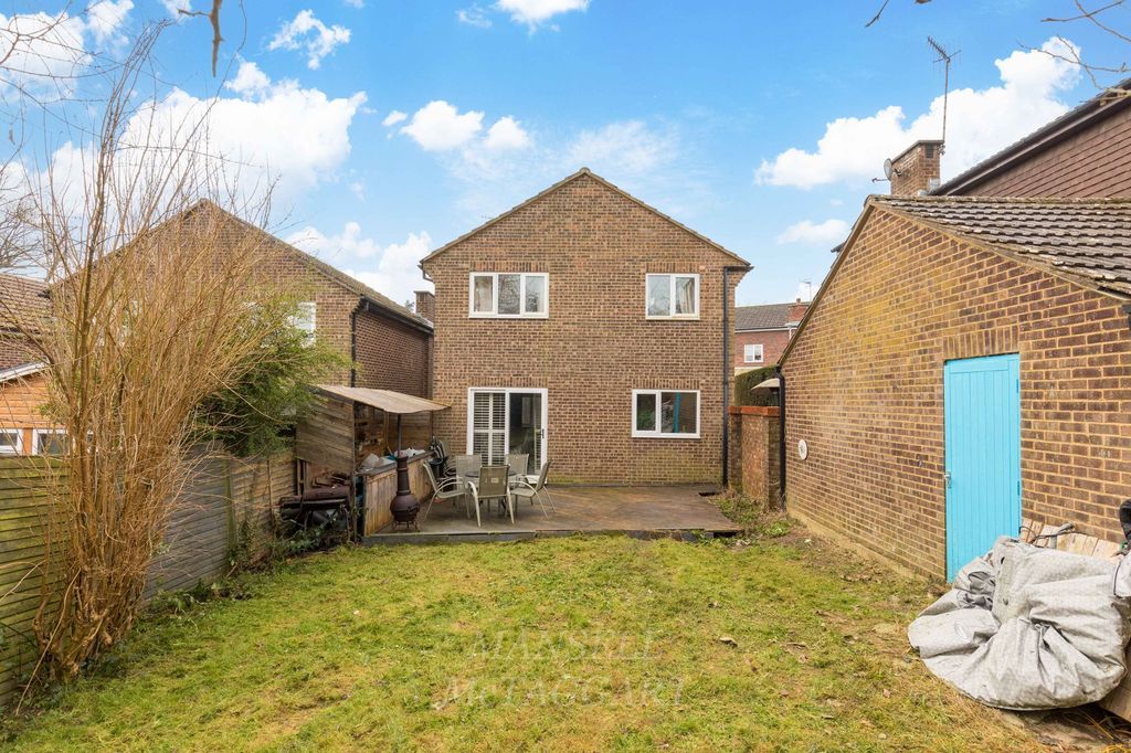 Property photo 2 of 14