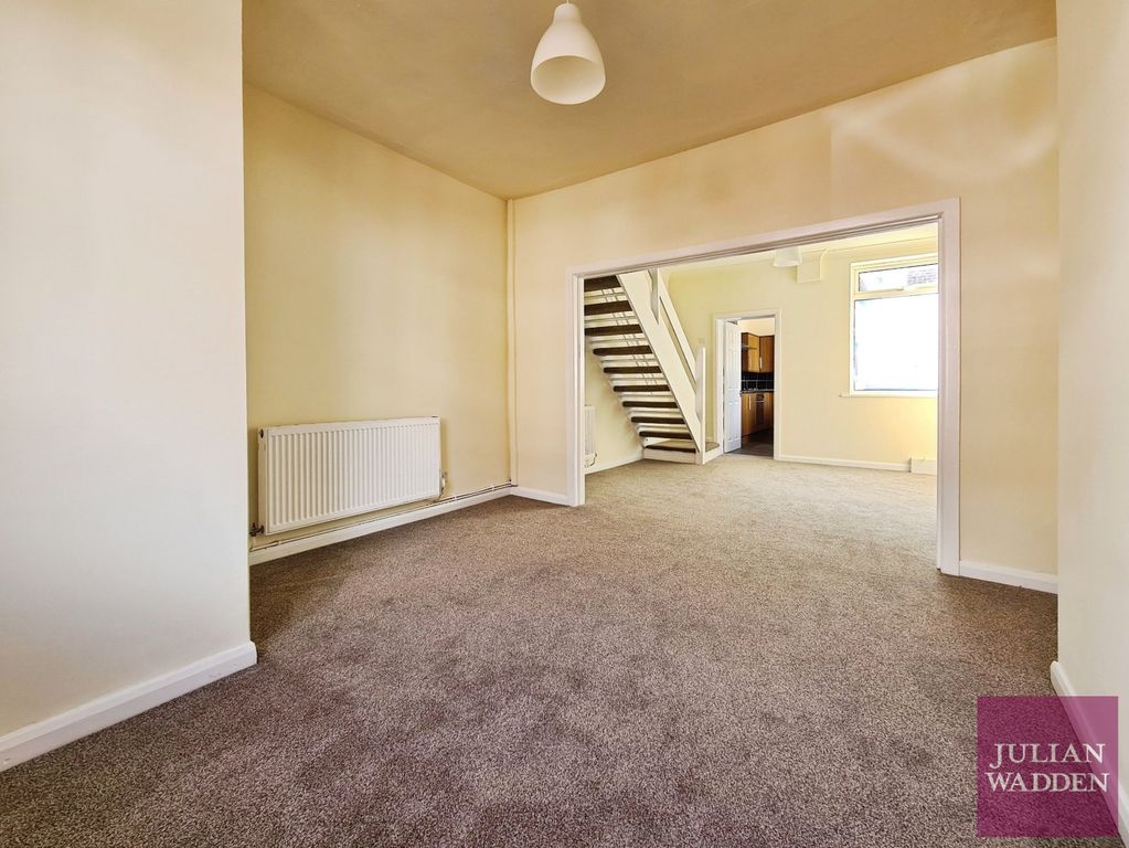 Property photo 3 of 17 Picture No. 20