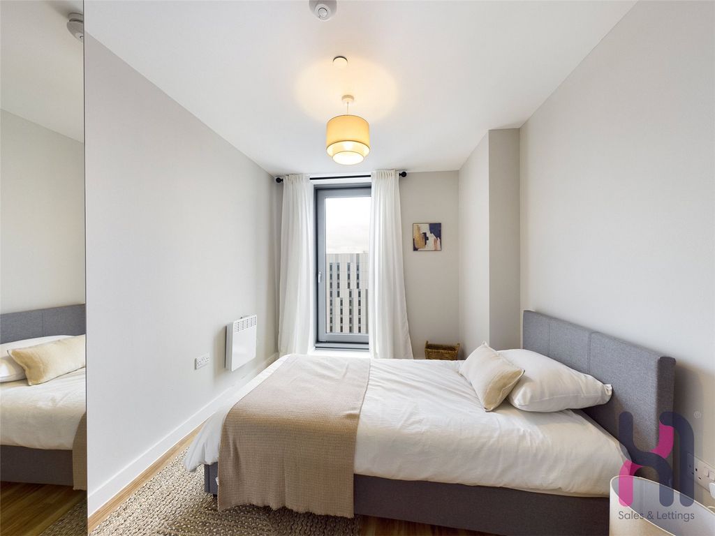 Property photo 2 of 7 Picture No. 04