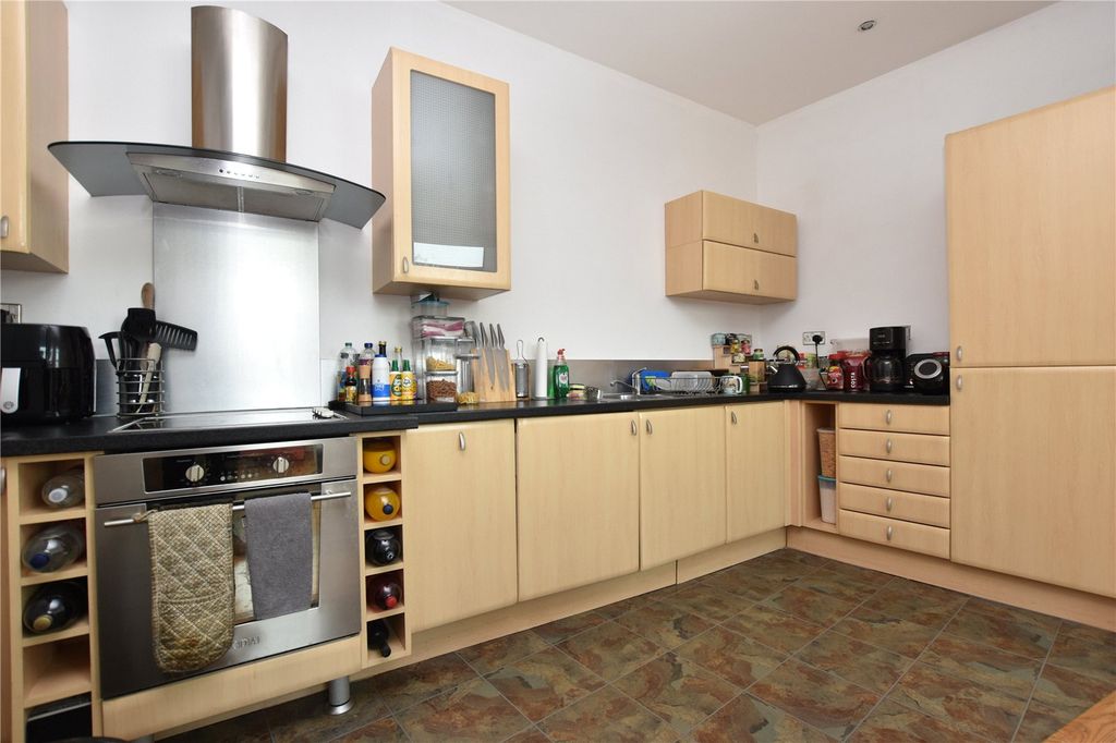 Property photo 2 of 13 Picture No. 08