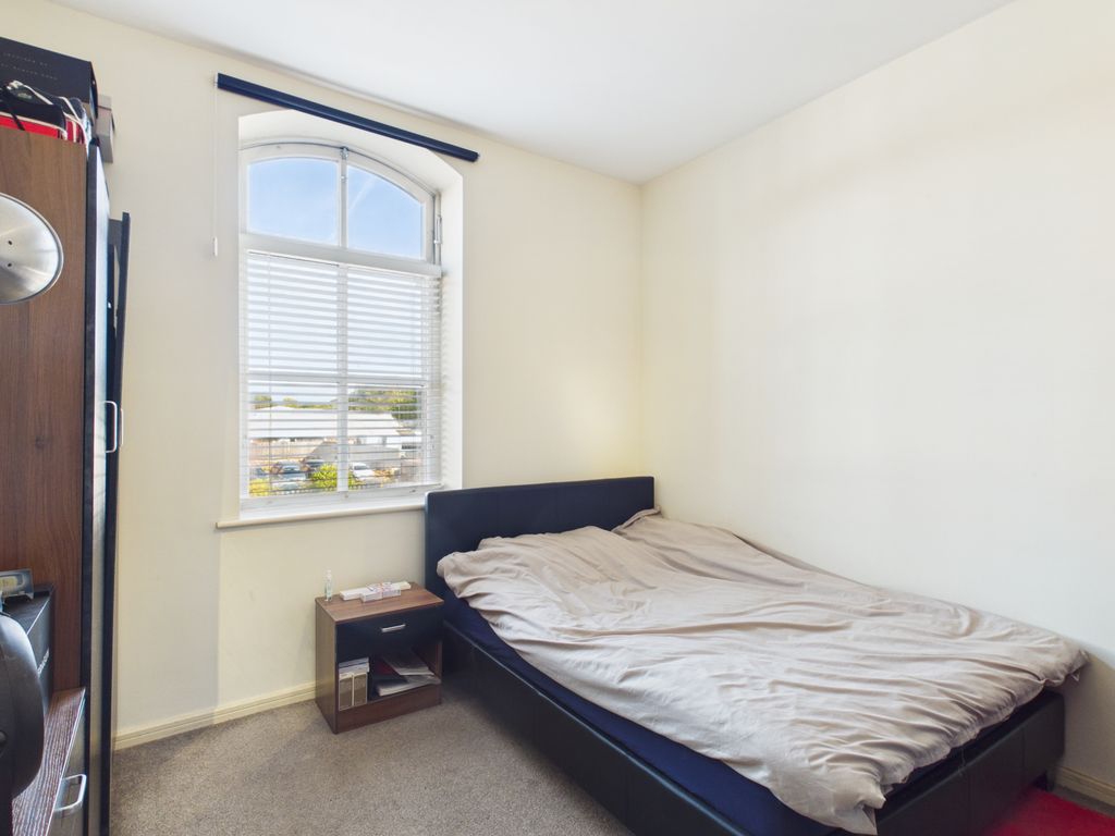 Property photo 3 of 8