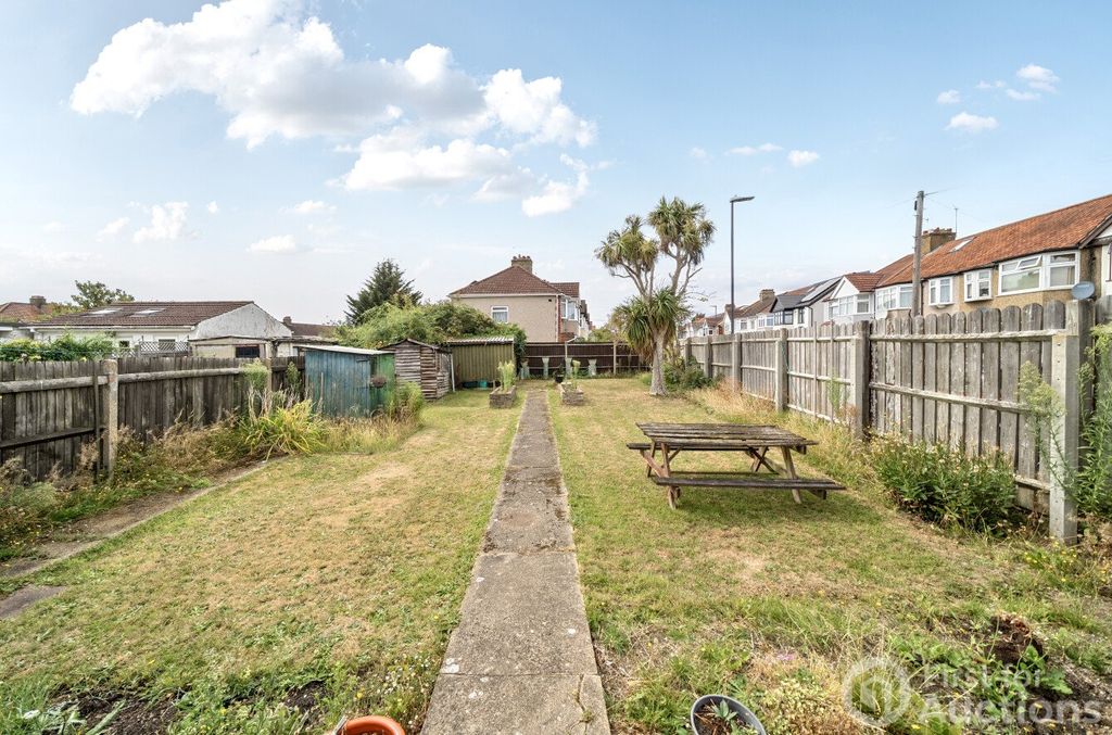 Property photo 3 of 12 Picture No. 04