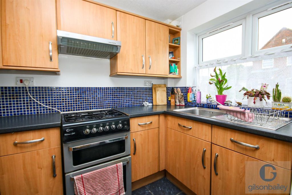 Property photo 3 of 13 Img_9277-2.Jpg