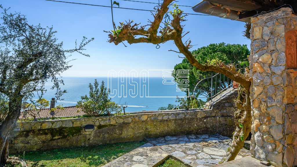 Property photo 2 of 50