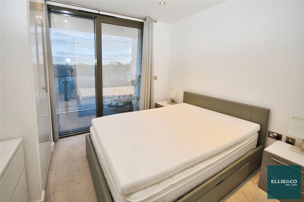 Property photo 3 of 9 Picture No. 05