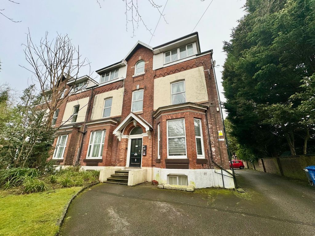 Property photo 1 of 5