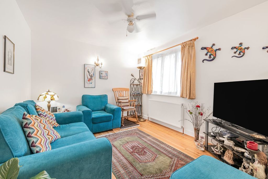 Property photo 2 of 44