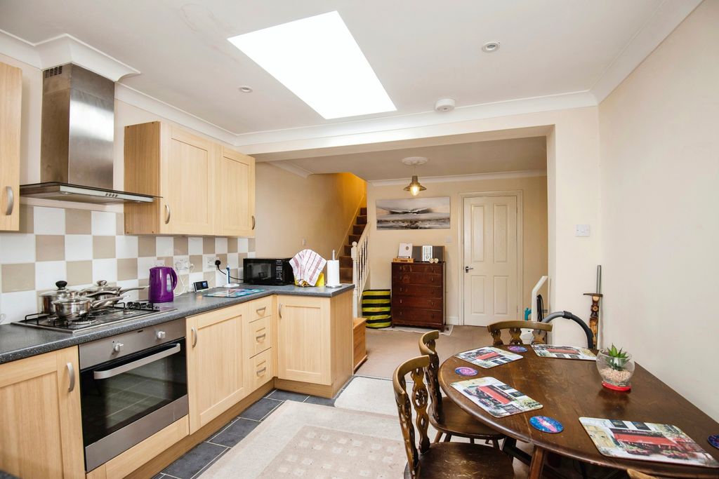 Property photo 2 of 11 Photography