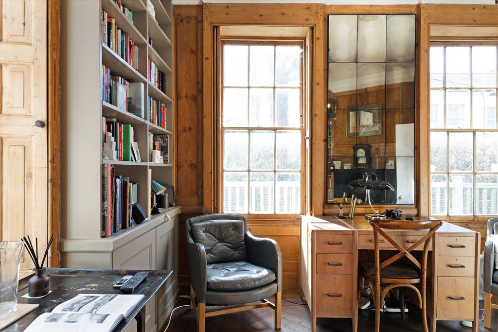 Property photo 3 of 15 Image