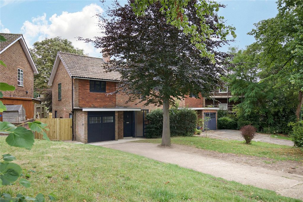 Property photo 1 of 20 Picture No. 23