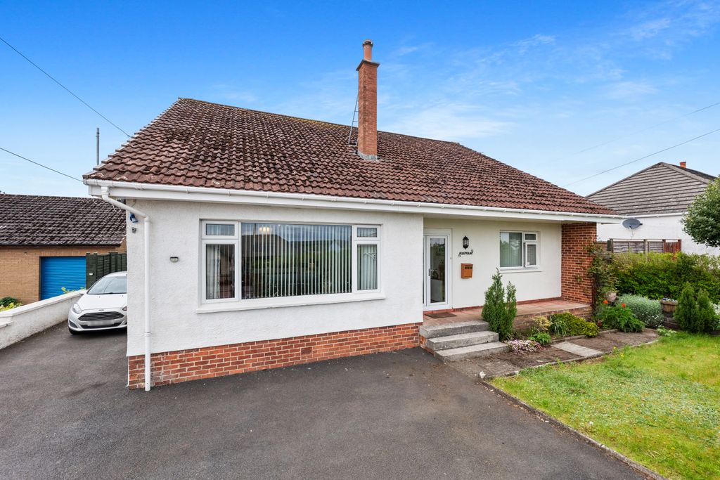 Property photo 1 of 27