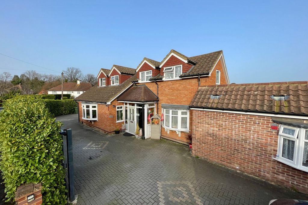 Property photo 1 of 25