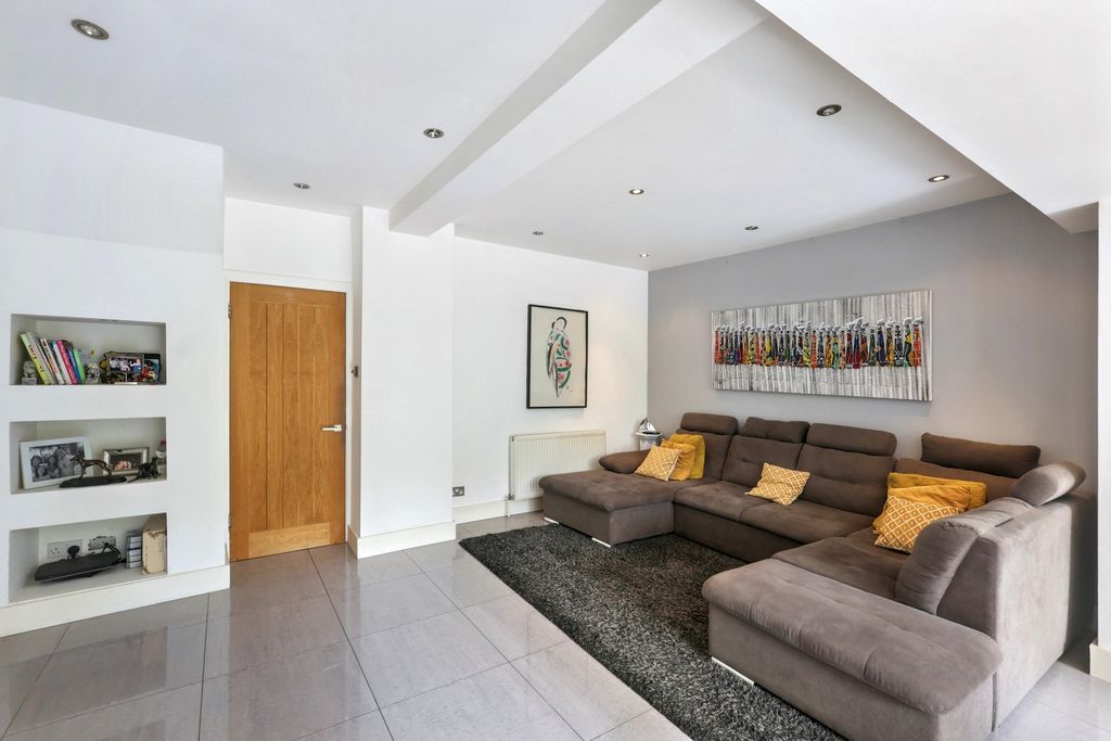 Property photo 2 of 20 Img_6798