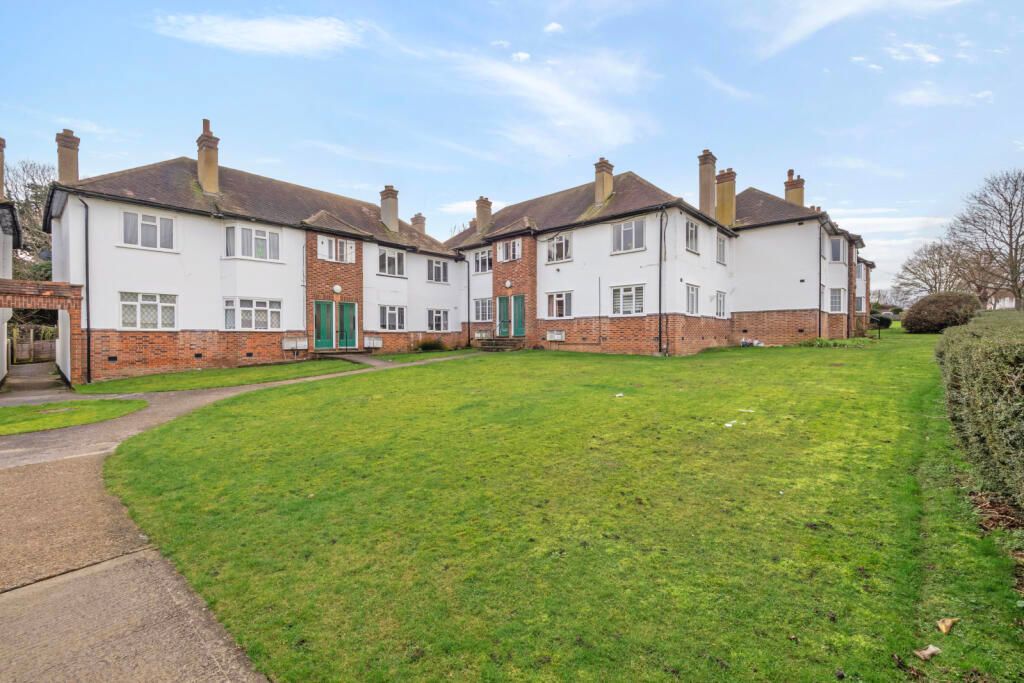 Property photo 1 of 11