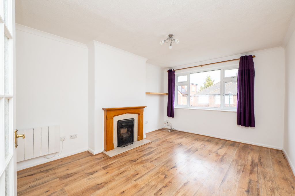 Property photo 2 of 10 Picture No. 18