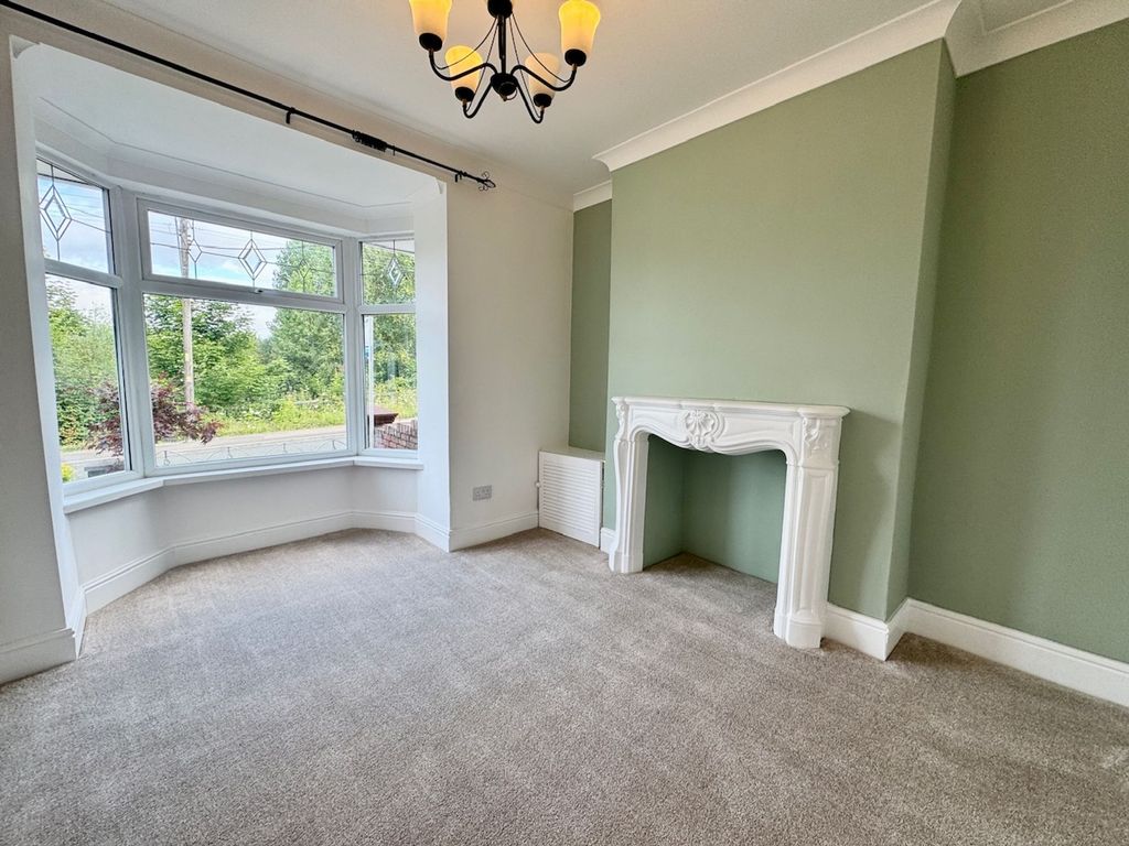 Property photo 2 of 38