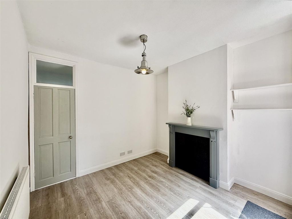 Property photo 3 of 23 3