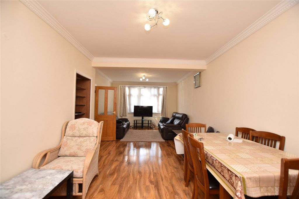 Property photo 2 of 10 Picture No. 02