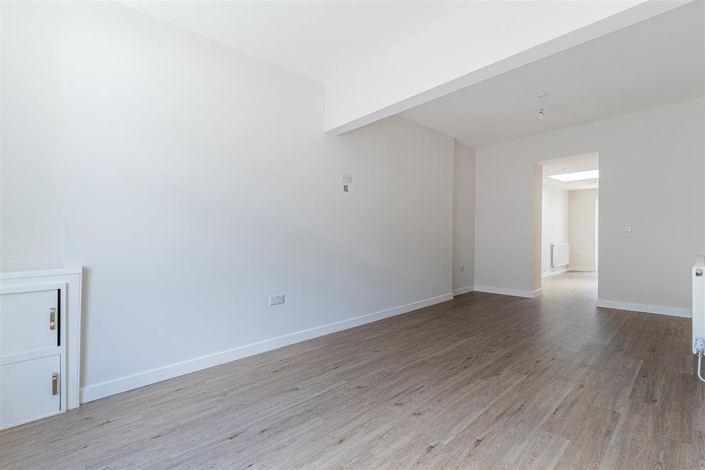 Property photo 3 of 14 42-11.Jpg