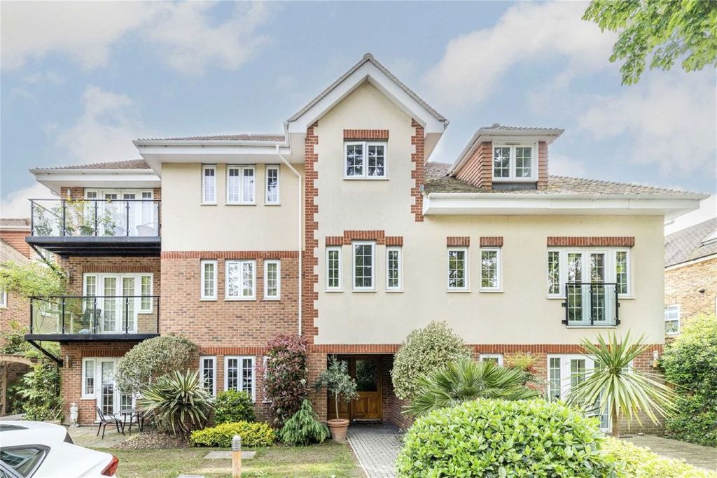 Property photo 1 of 10