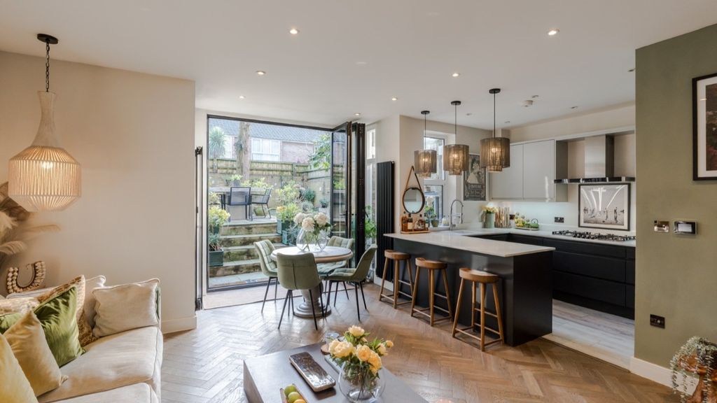 Property photo 1 of 13 Image 1