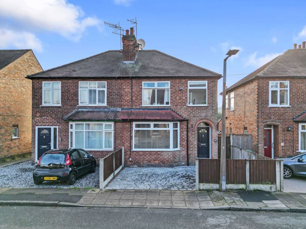 Property photo 2 of 17