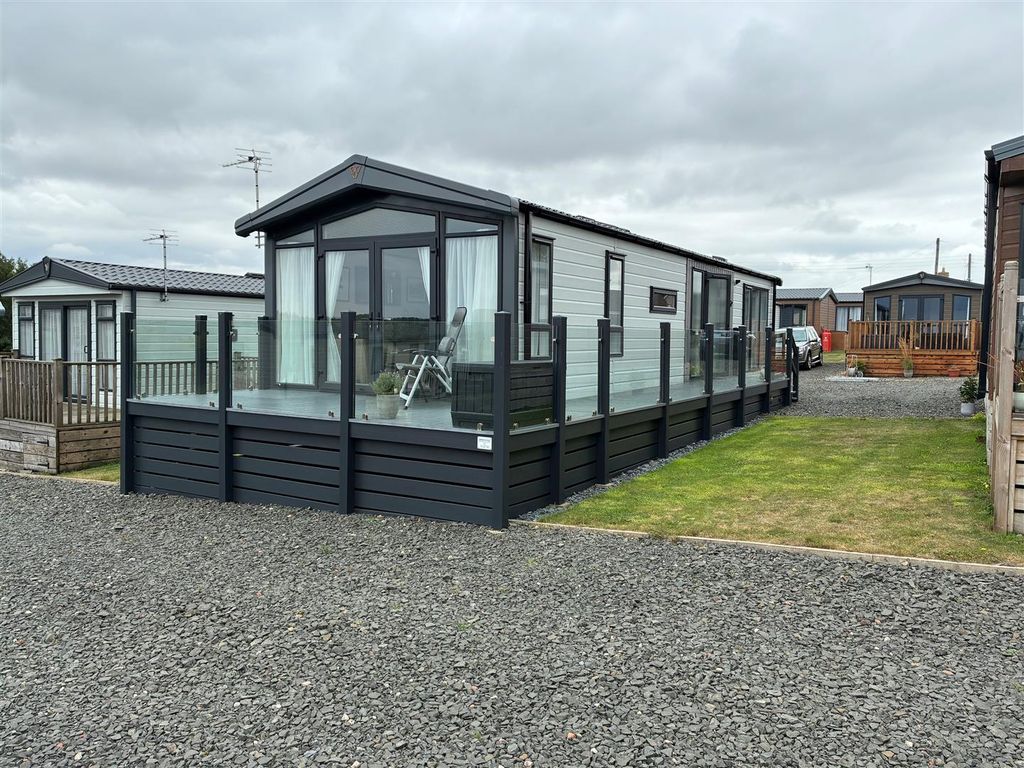 Property photo 1 of 13 External 2.Jpg