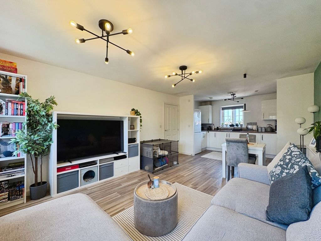 Property photo 2 of 9 Pbox-Img.Jpg