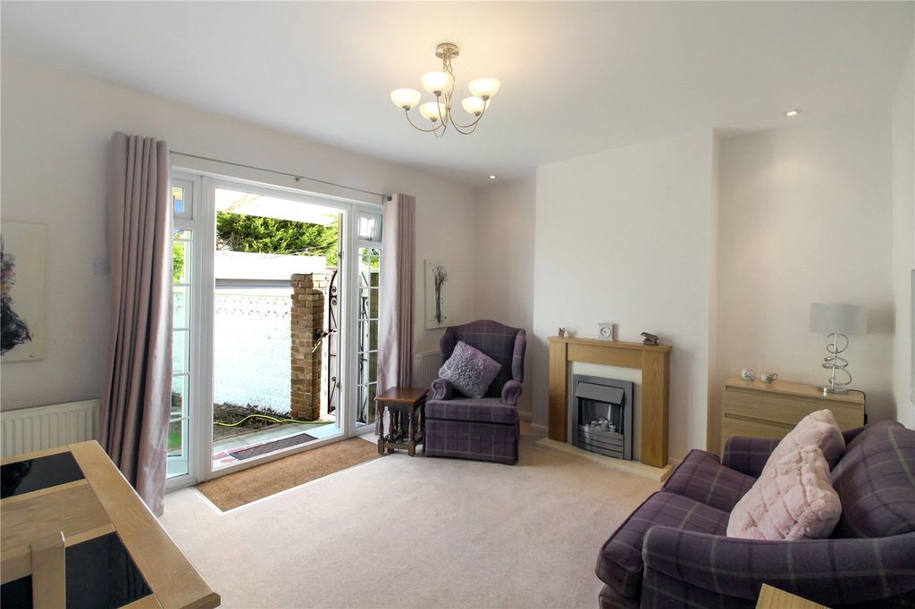 Property photo 3 of 14 Picture No. 11