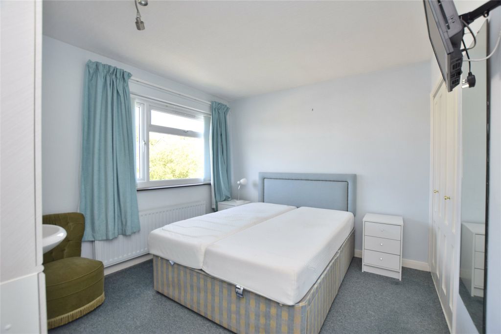 Property photo 2 of 12 Bedroom 1