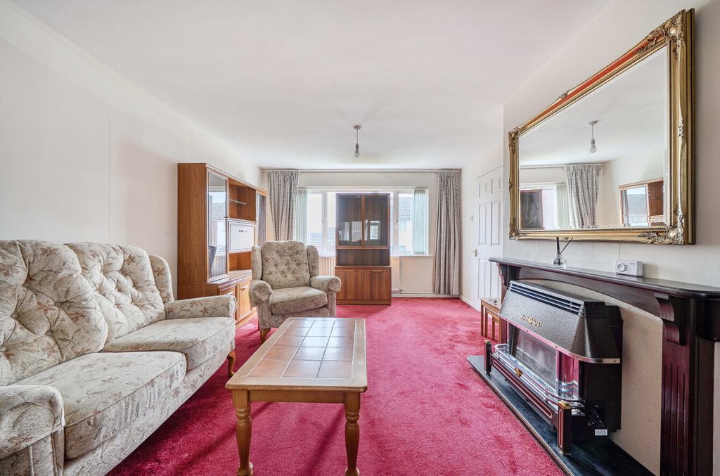 Property photo 3 of 16 1441496-3-69d8E75...
