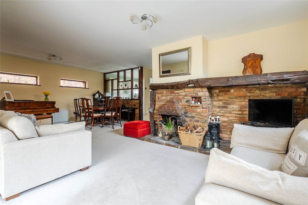 Property photo 3 of 22 Picture No. 09