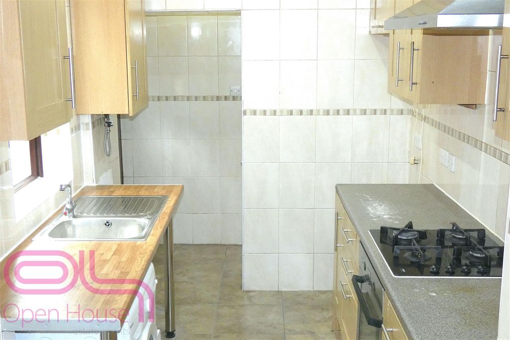 Property photo 1 of 13 Kitchen 12 .Jpg