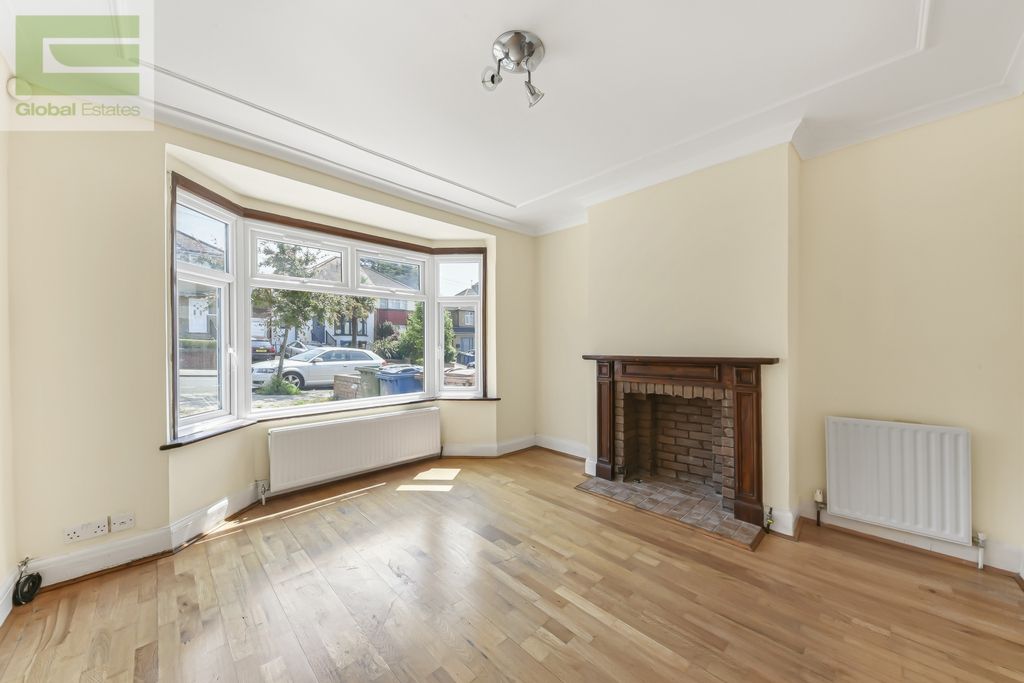 Property photo 2 of 14 Photo 9
