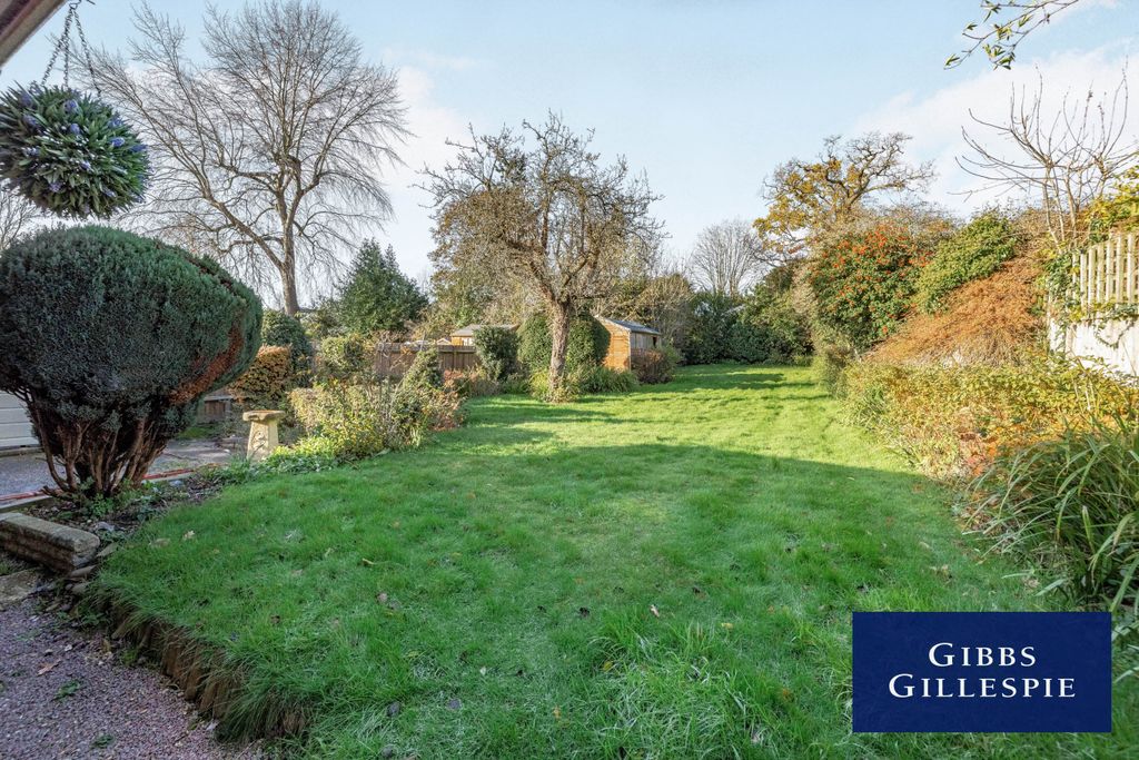 Property photo 3 of 10 3