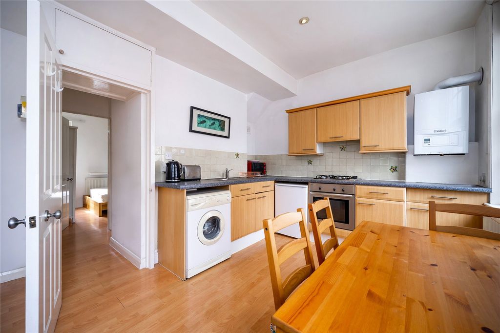 Property photo 2 of 8 Picture No. 08