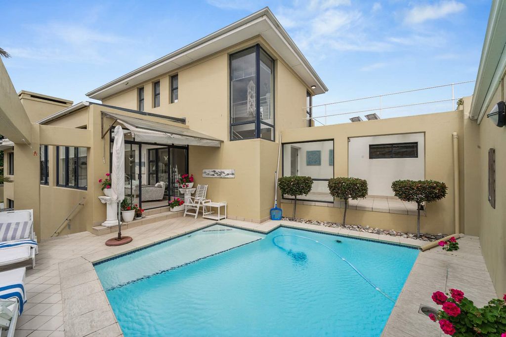 Property photo 1 of 37