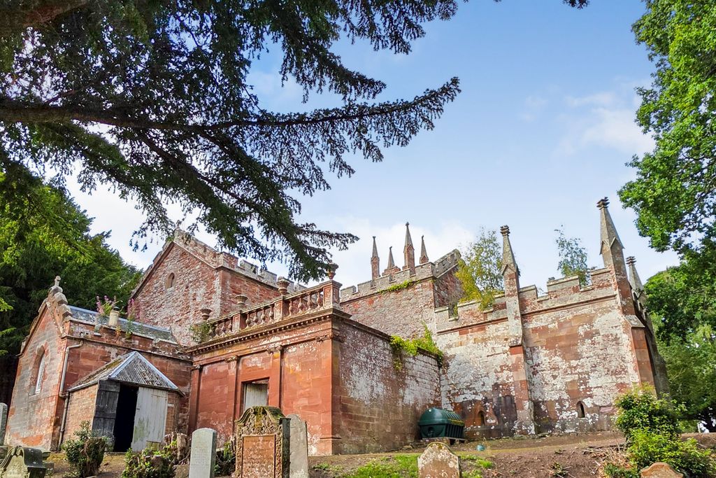 Property photo 2 of 4 Whittingehame Parish Church, Whittingehame, East Lothian, Eh41 4Qa