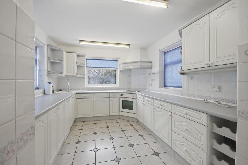 Property photo 3 of 17 Extended Kitchen